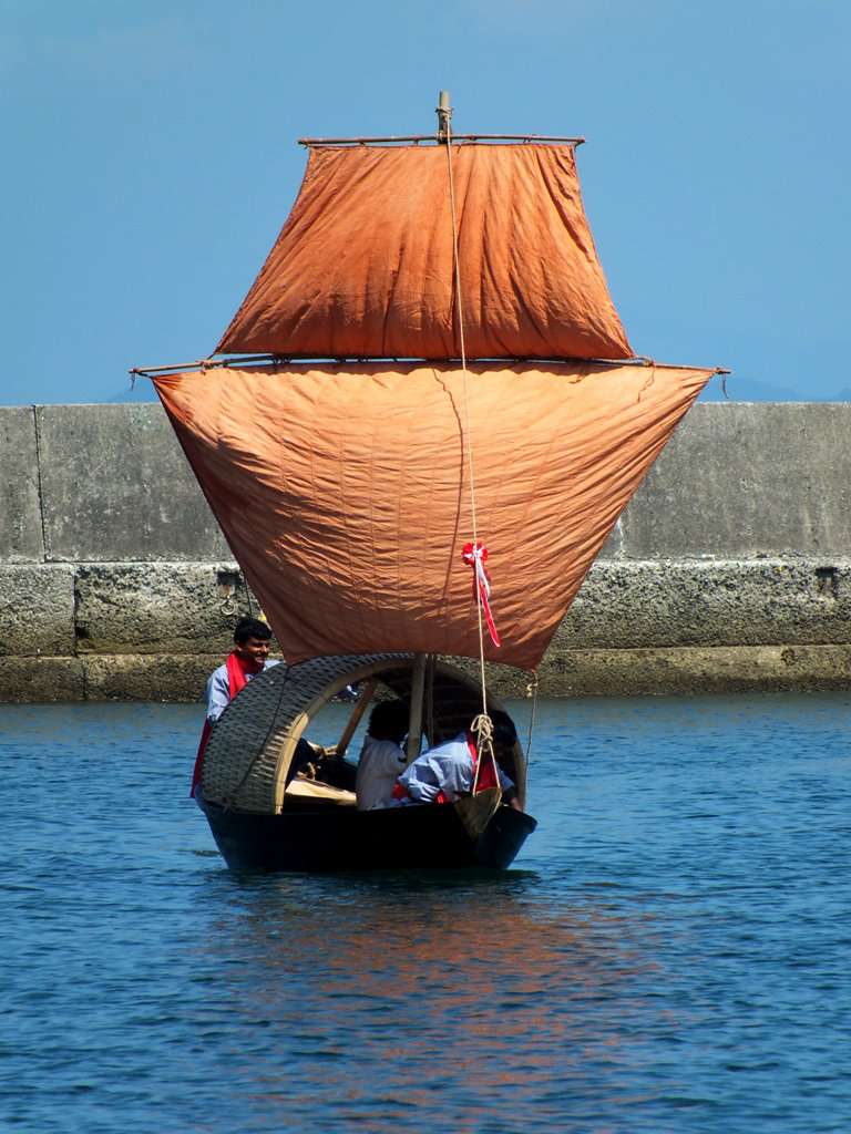 Bangladeshi Dinghy in Japan